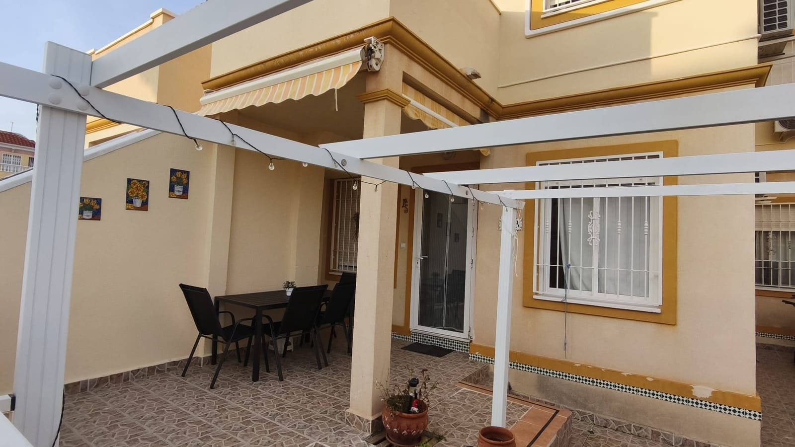 2 Zimmer Bungalow zu verkaufen in Orihuela Costa - 176.900 € (Ref: 10084576)