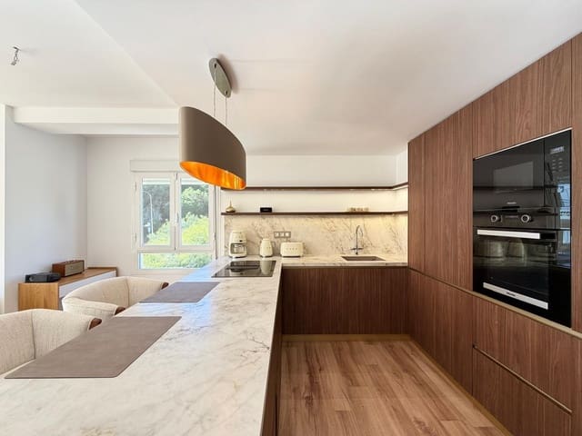 2 Zimmer Apartment zu verkaufen in Dehesa de Campoamor, Orihuela mit Pool - 295.000 € (Ref: 10084580)