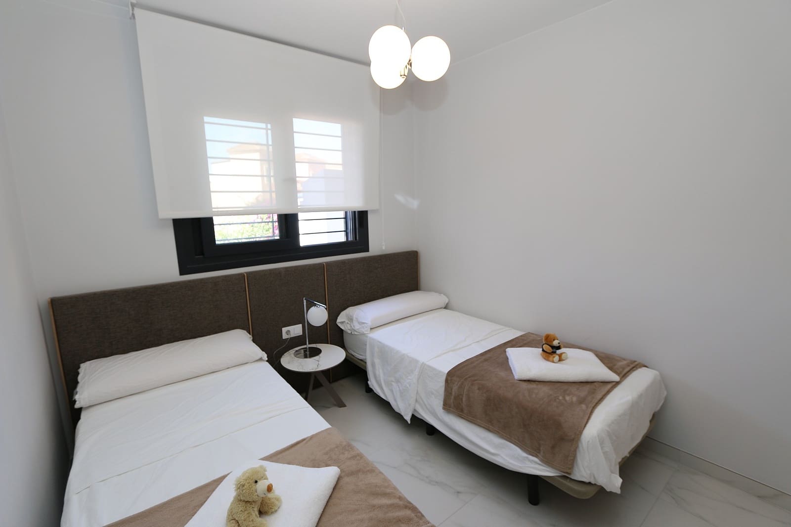 2 soverom Leilighet til salgs i Playa Flamenca med svømmebasseng garasje - € 425 000 (Ref: 10084583)
