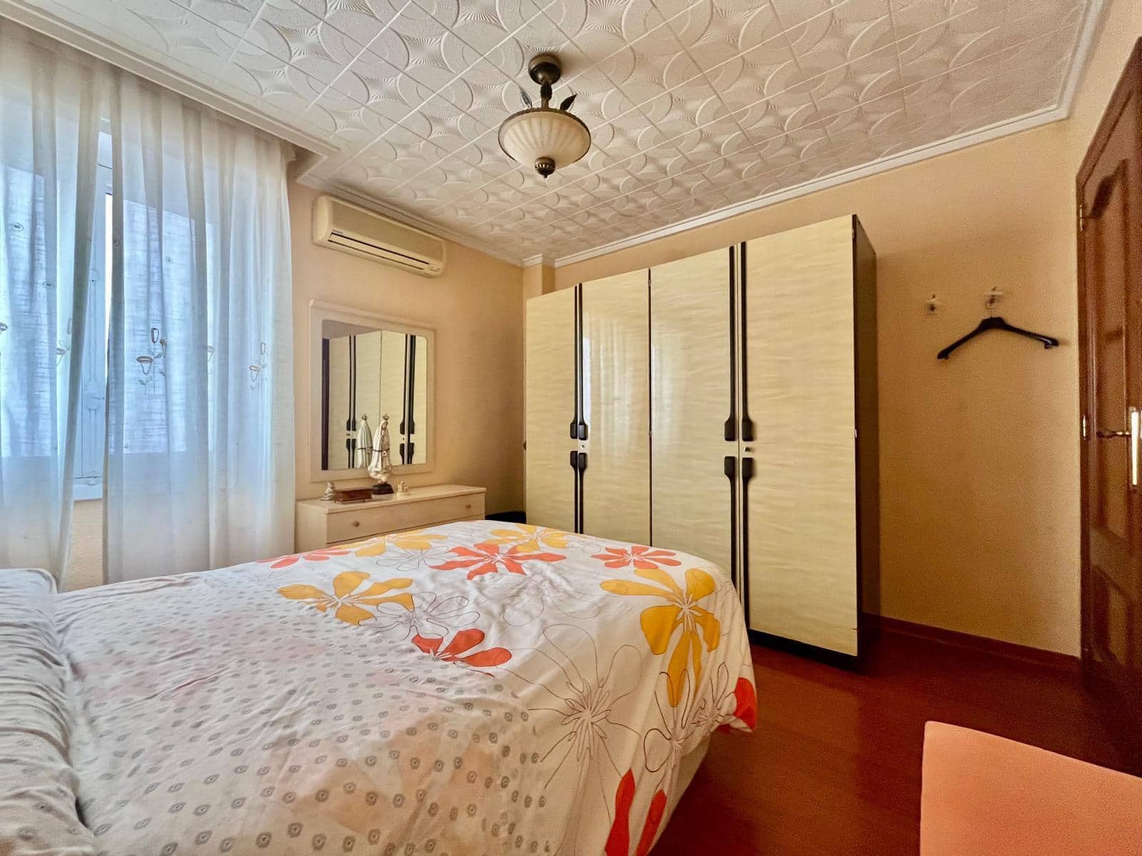 3 sypialnia Apartament na sprzedaż w Torrevieja - 250 000 € (Ref: 10084619)