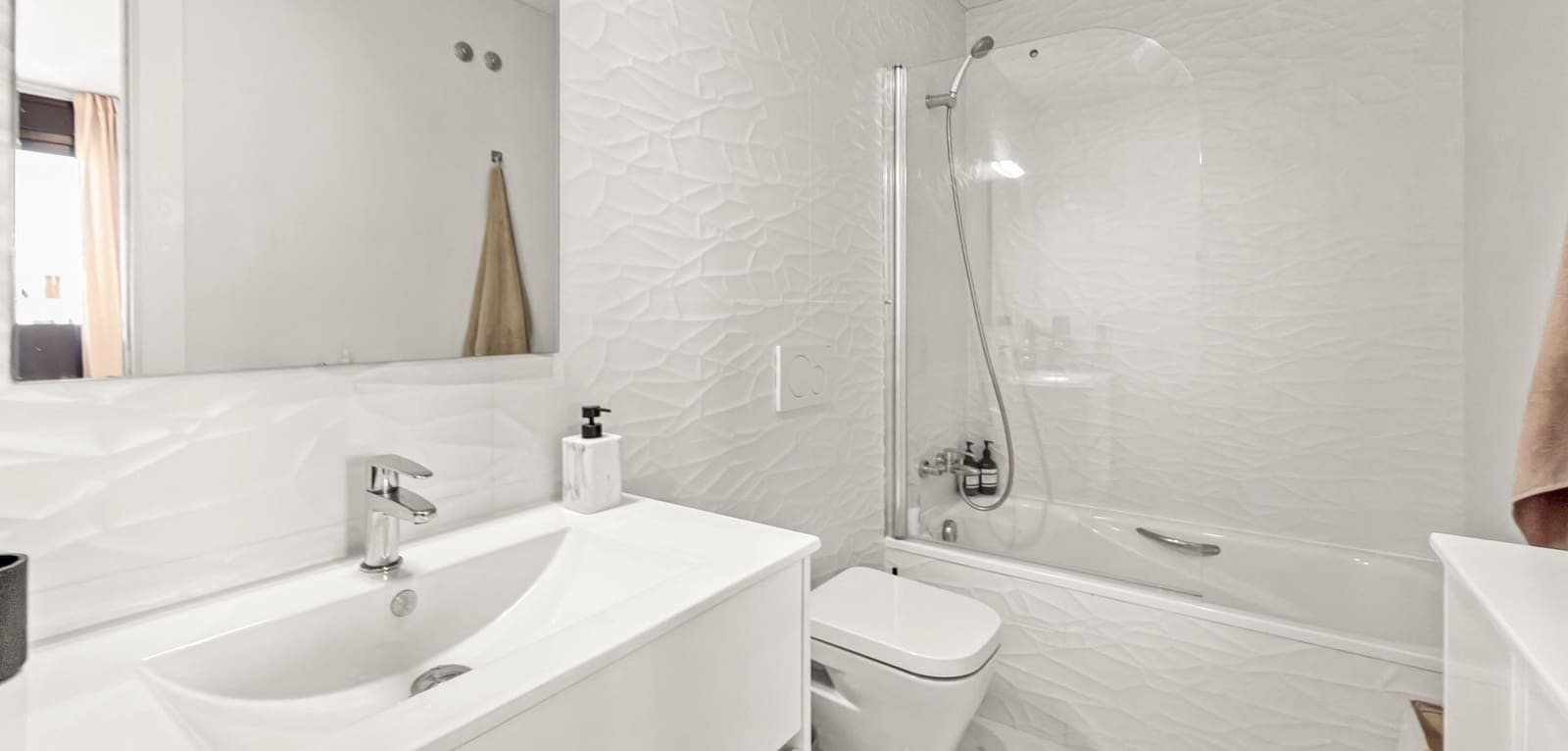 2 sypialnia Apartament na sprzedaż w Orihuela Costa z basenem garażem - 249 000 € (Ref: 10084625)