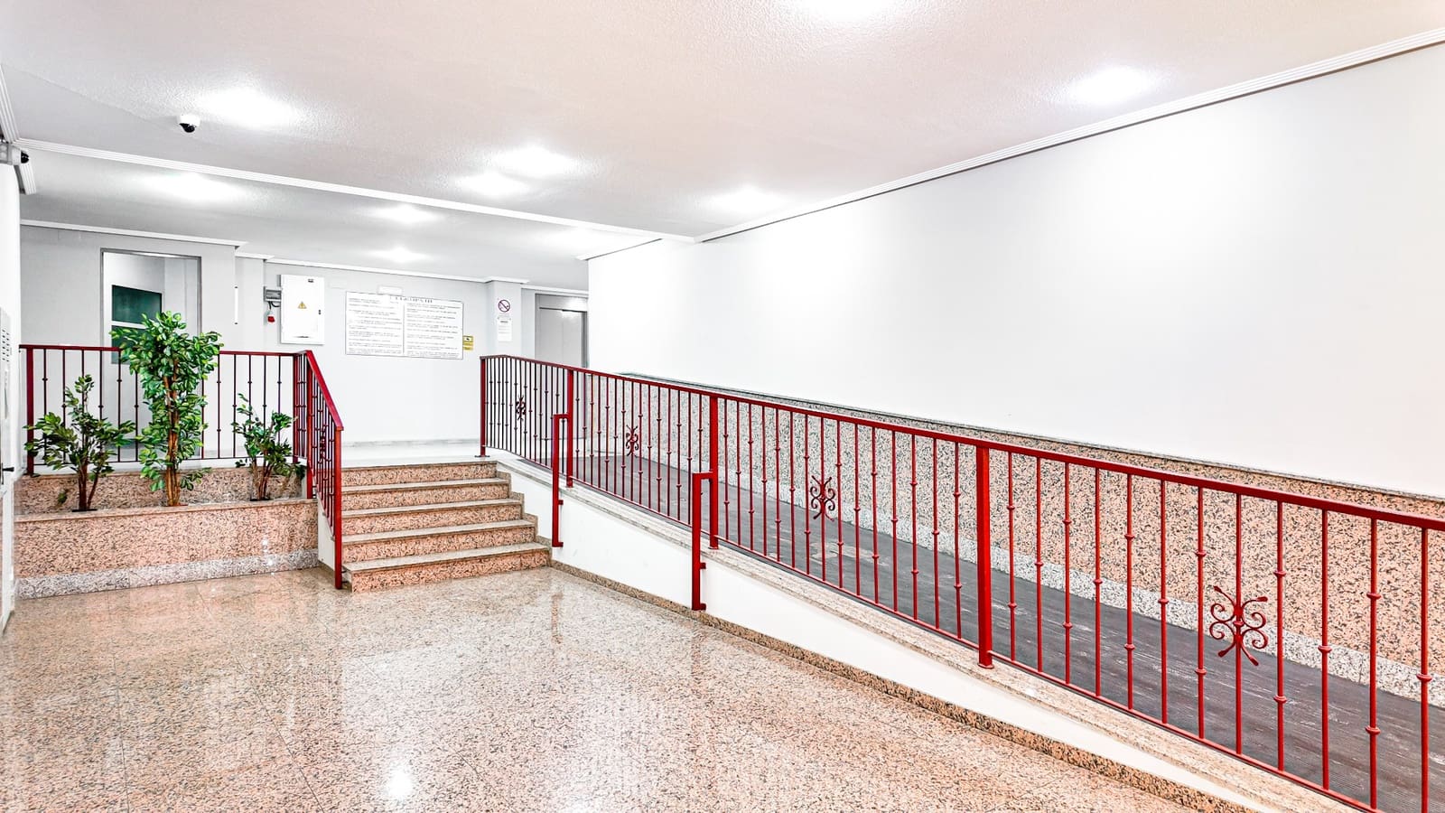 2 sovrum Lägenhet till salu i Torrevieja med pool - 159 000 € (Ref: 10084634)