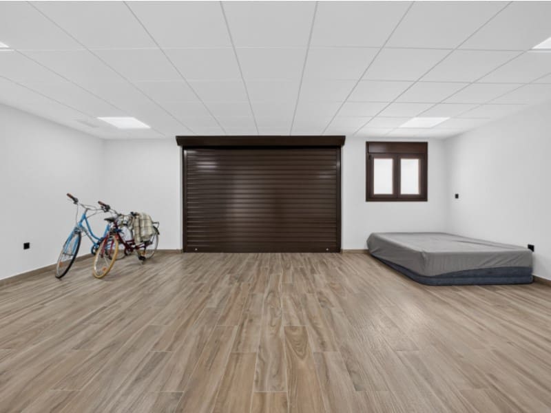 3 soveværelse Villa til salg i Torrevieja med swimmingpool garage - € 495.000 (Ref: 10084635)