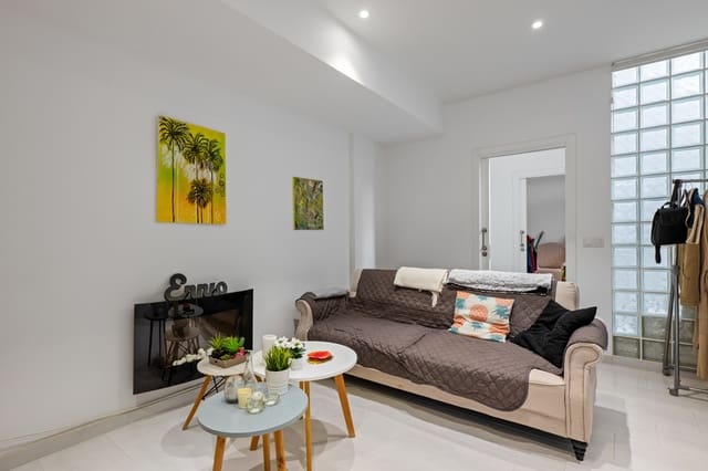 4 slaapkamer Huis te koop in Parque Acuático - Sector 25, Torrevieja met garage - € 399.000 (Ref: 10084663)