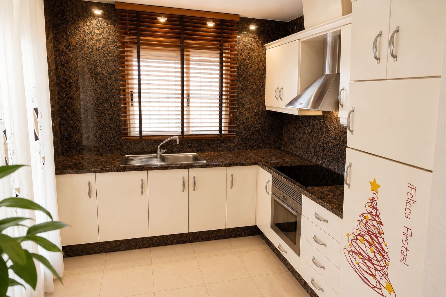 4 slaapkamer Villa te koop in Rojales met zwembad garage - € 557.000 (Ref: 10084673)