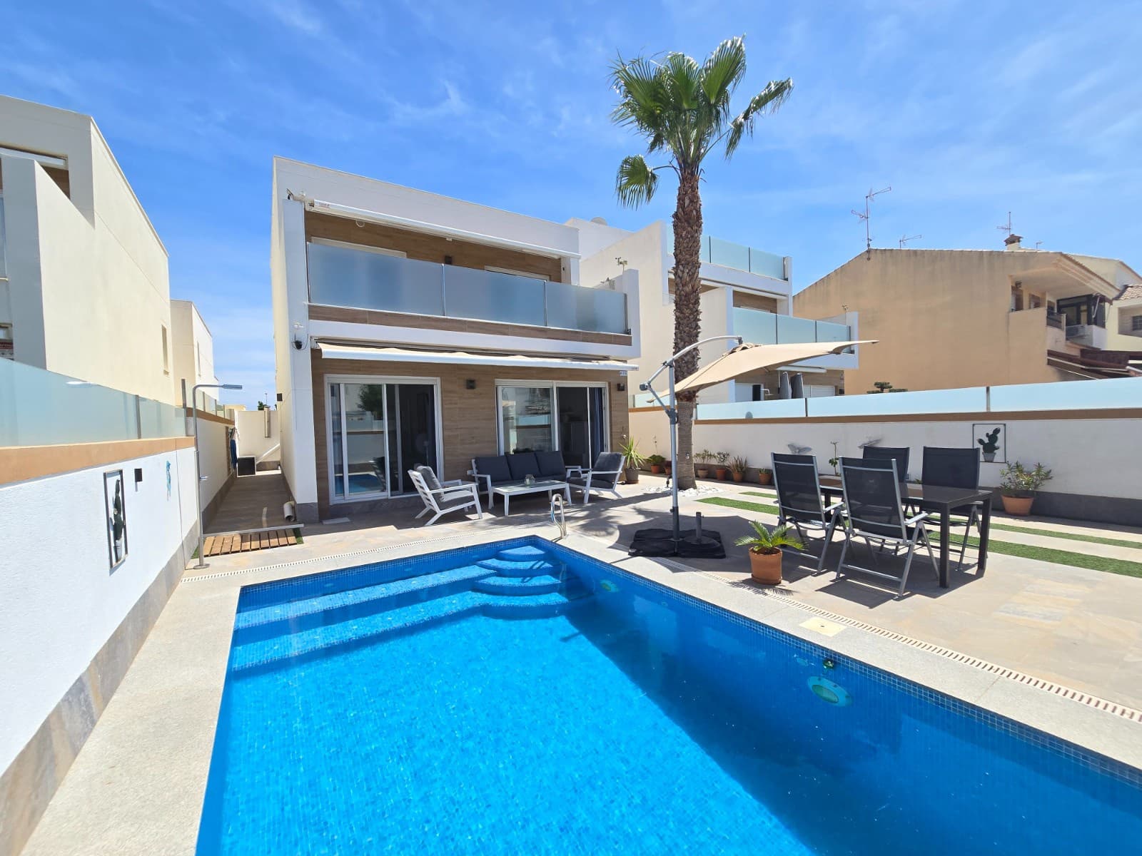 3 sovrum Villa till salu i Pilar de la Horadada med pool - 437 500 € (Ref: 10084675)