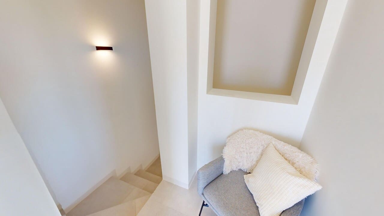 3 slaapkamer Villa te koop in Roldan met zwembad - € 379.000 (Ref: 10084707)