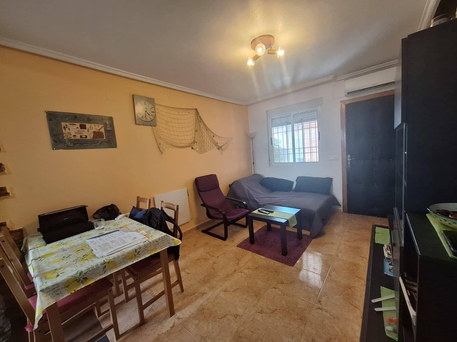 Bungalow de 2 habitaciones en Torrevieja en venta con piscina - 159.990 € (Ref: 10084761)
