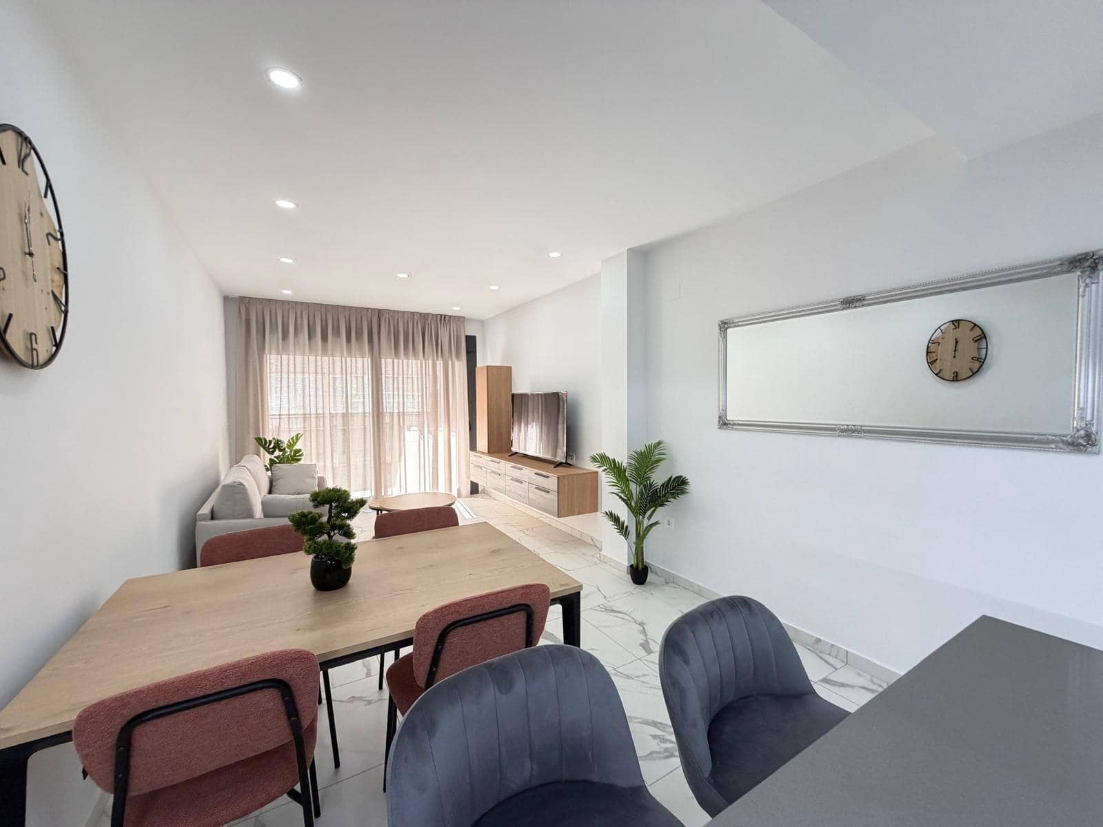 2 quarto Apartamento para venda em Torrevieja com piscina - 326 900 € (Ref: 10084777)