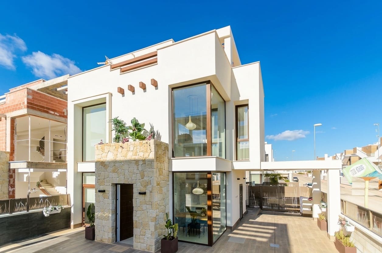 3 bedroom Villa for sale in Vera with pool garage - € 475,000 (Ref: 10084828)