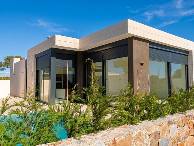 3 soveværelse Villa til salg i Pinar de Campoverde, Pilar de la Horadada med swimmingpool garage - € 586.000 (Ref: 10084829)