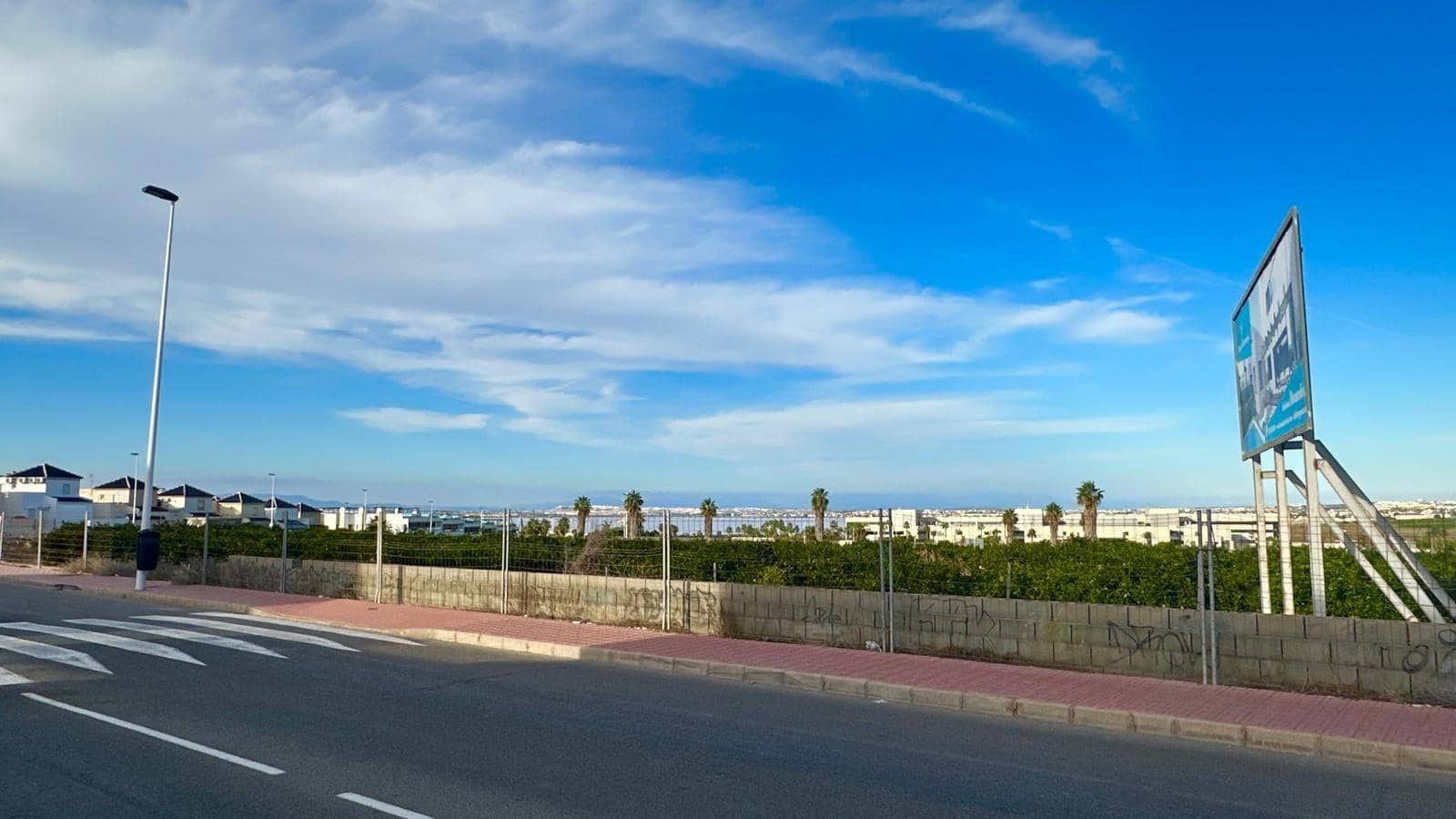 4 sovrum Semi-fristående Villa till salu i Torrevieja - 449 900 € (Ref: 10084886)