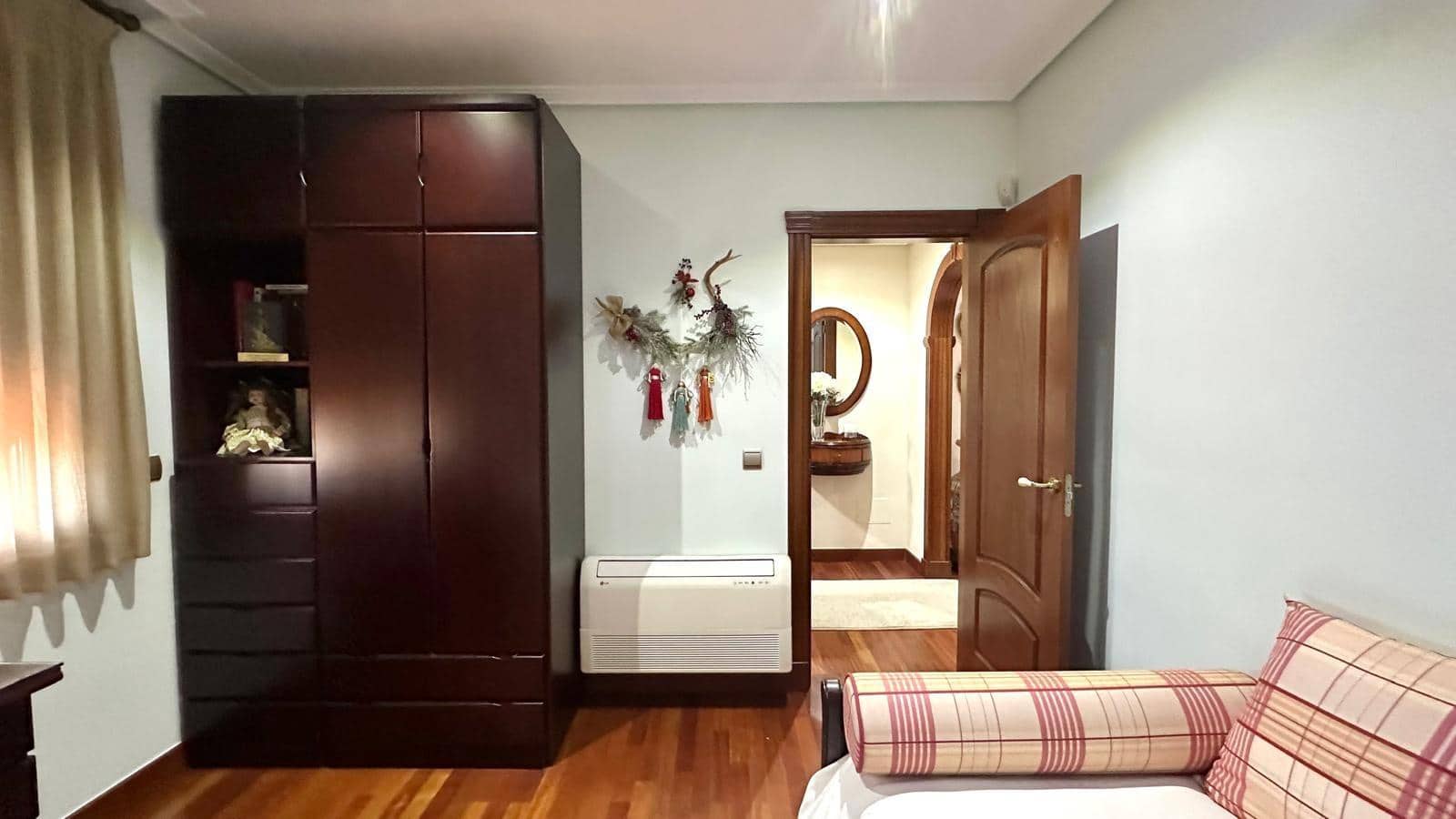 4 sovrum Semi-fristående Villa till salu i Torrevieja - 449 900 € (Ref: 10084886)