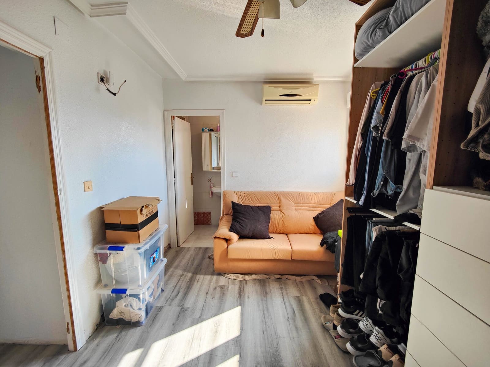 4 chambre Villa/Maison Semi-Mitoyenne à vendre à San Miguel de Salinas avec piscine - 189 900 € (Ref: 10084890)