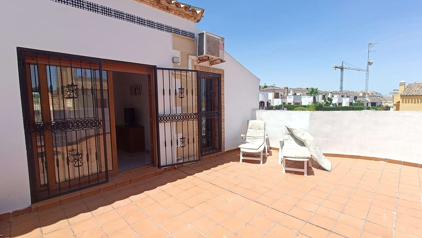 3 sovrum Semi-fristående Villa till salu i Algorfa med pool garage - 449 955 € (Ref: 10084902)