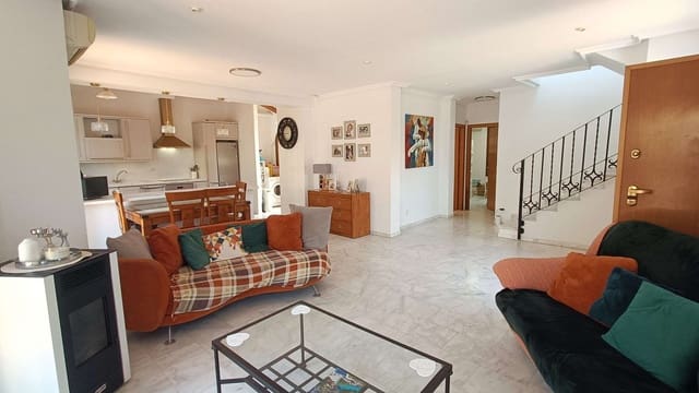 3 sovrum Semi-fristående Villa till salu i Algorfa med pool garage - 449 955 € (Ref: 10084902)