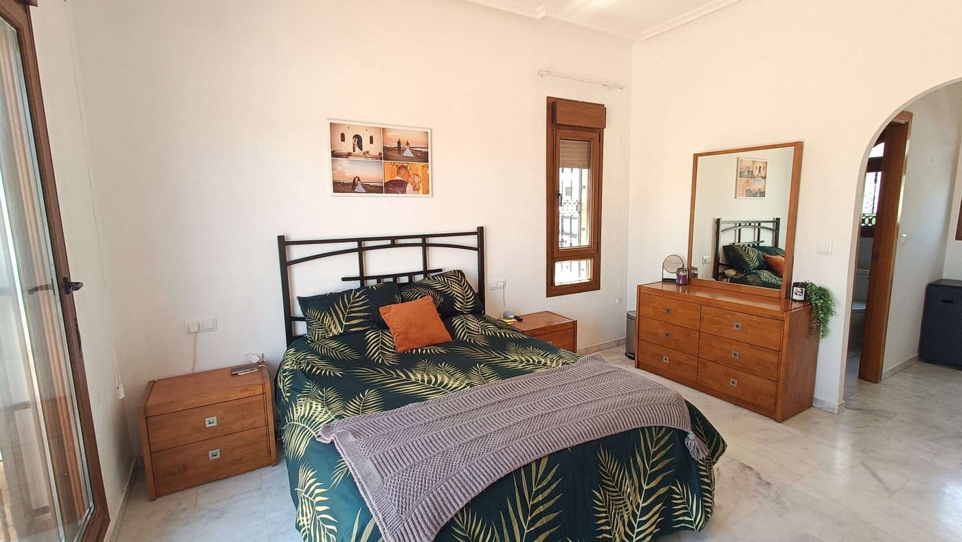 3 sovrum Semi-fristående Villa till salu i Algorfa med pool garage - 449 955 € (Ref: 10084902)