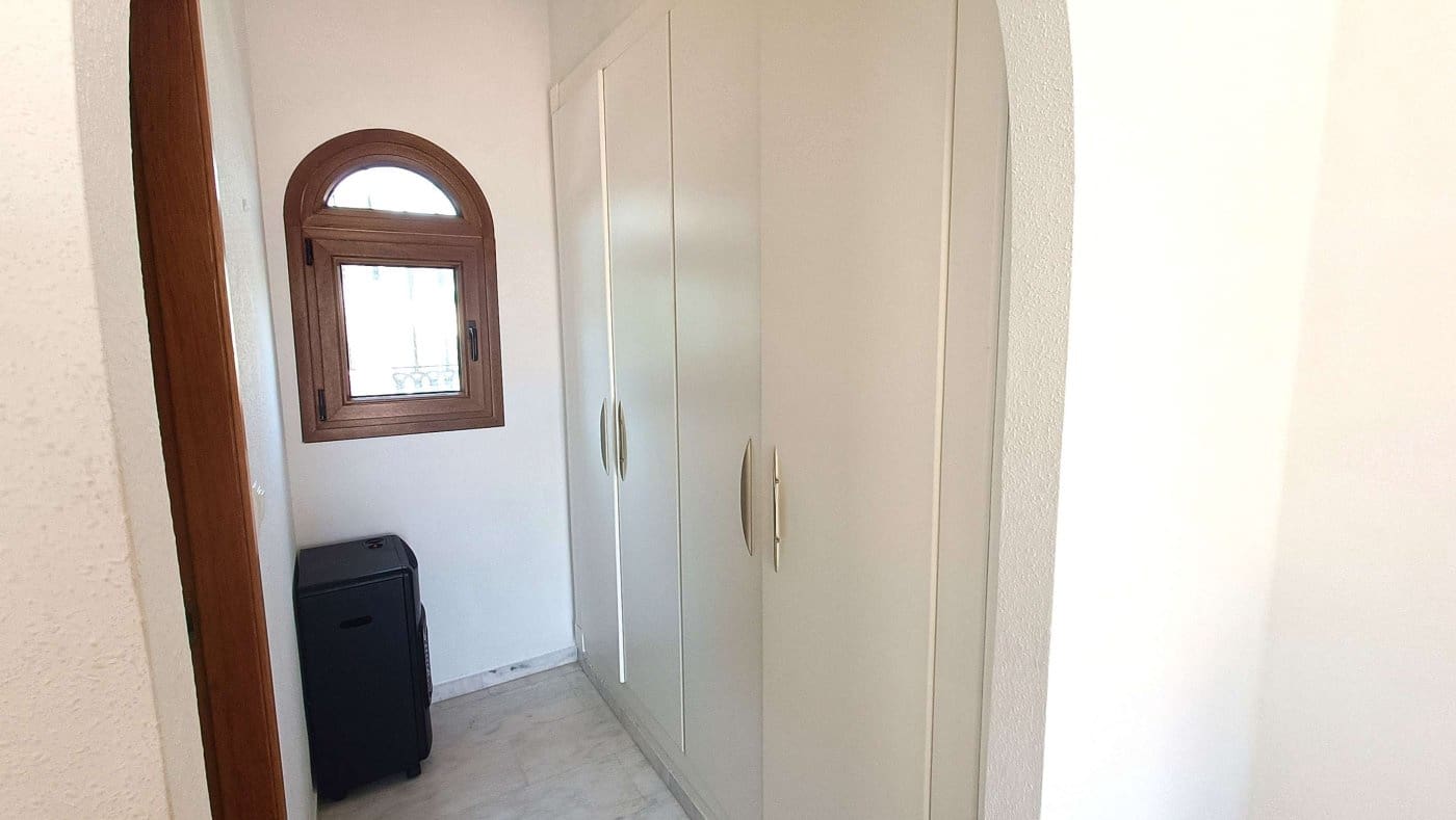 3 sovrum Semi-fristående Villa till salu i Algorfa med pool garage - 449 955 € (Ref: 10084902)