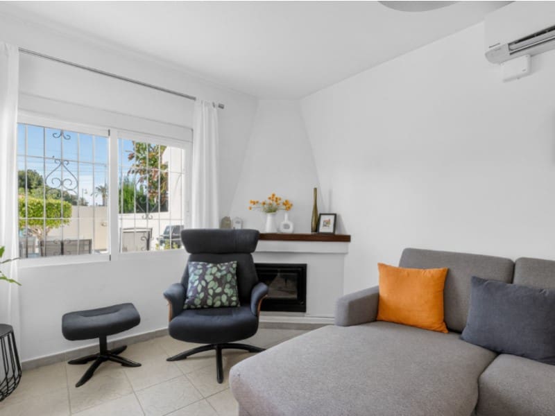 3 camera da letto Villa in vendita in Torrevieja con piscina - 379.000 € (Rif: 10084910)