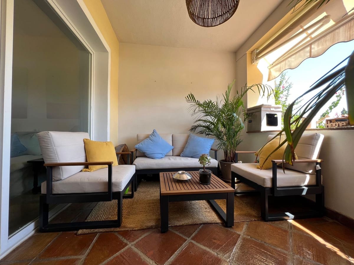 2 soveværelse Lejlighed til salg i Guadalmina med swimmingpool garage - € 430.000 (Ref: 10090173)