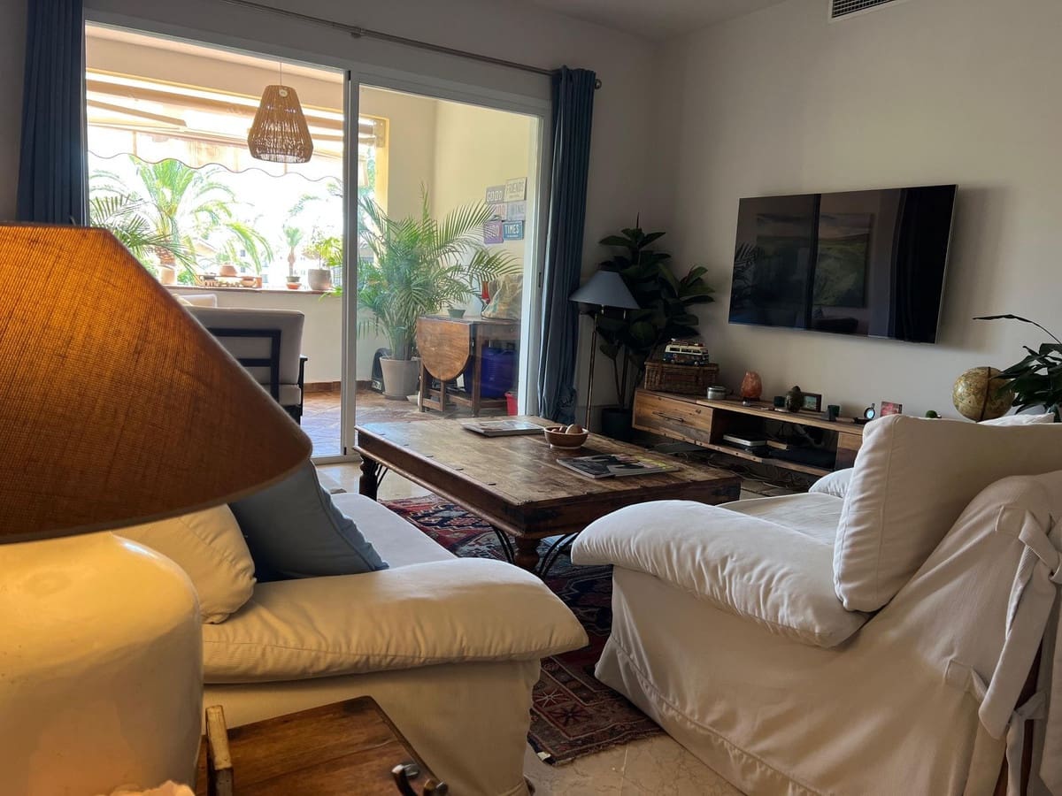 2 soveværelse Lejlighed til salg i Guadalmina med swimmingpool garage - € 430.000 (Ref: 10090173)