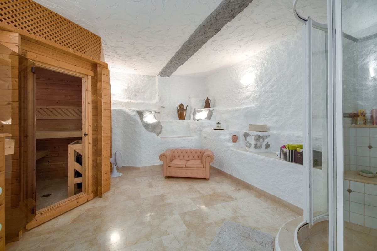 5 quarto Moradia para venda em Mijas com piscina garagem - 1 499 000 € (Ref: 10090182)