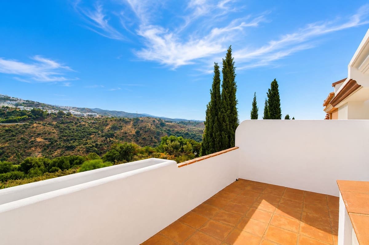 3 sovrum Hus till salu i Marbella med pool garage - 875 000 € (Ref: 10090243)