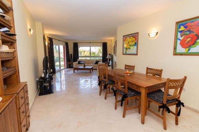 3 Zimmer Apartment zu verkaufen in Elviria, Marbella mit Pool Garage - 595.000 € (Ref: 10090250)