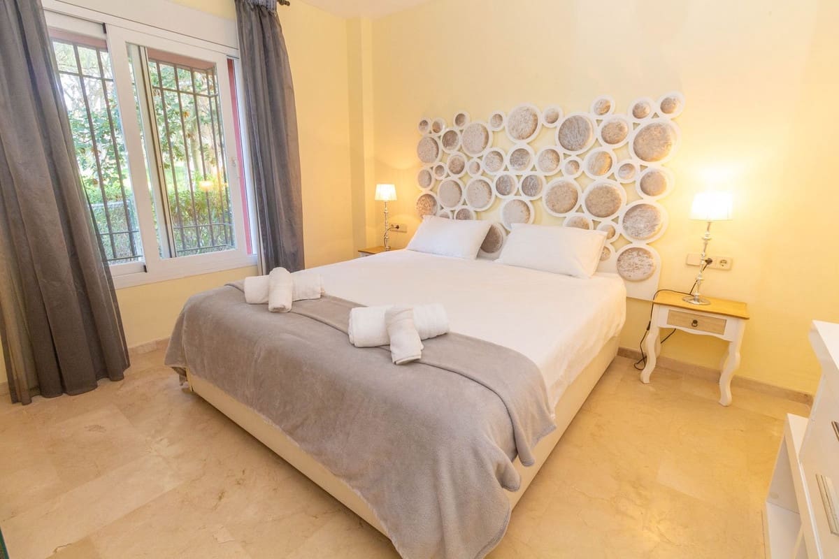 3 Zimmer Apartment zu verkaufen in Elviria mit Pool Garage - 595.000 € (Ref: 10090250)