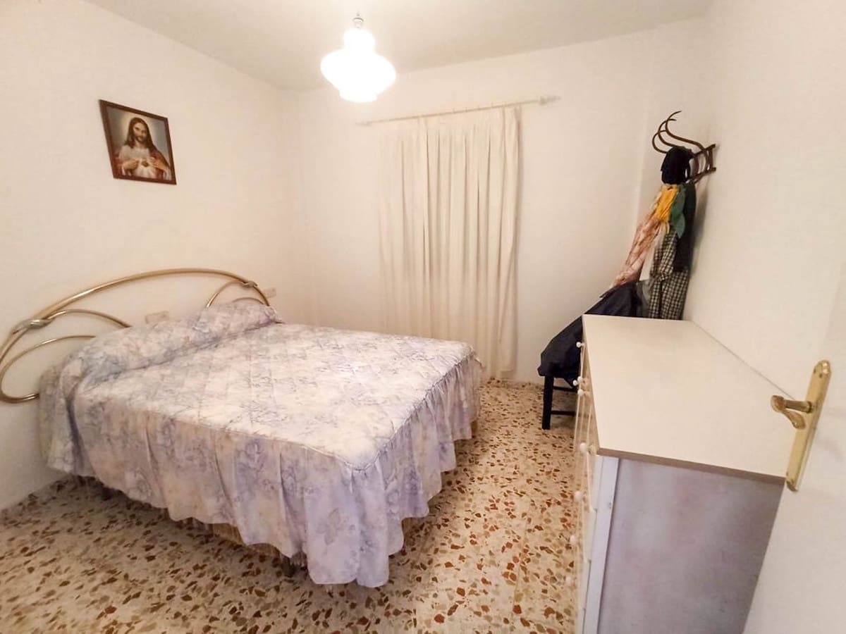 3 sypialnia Finka/Dom wiejski na sprzedaż w Estepona z garażem - 430 000 € (Ref: 10090277)