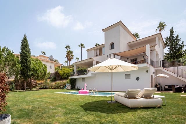 5 Zimmer Villa zu verkaufen in Sotogrande Costa, San Roque mit Pool Garage - 980.000 € (Ref: 10090298)