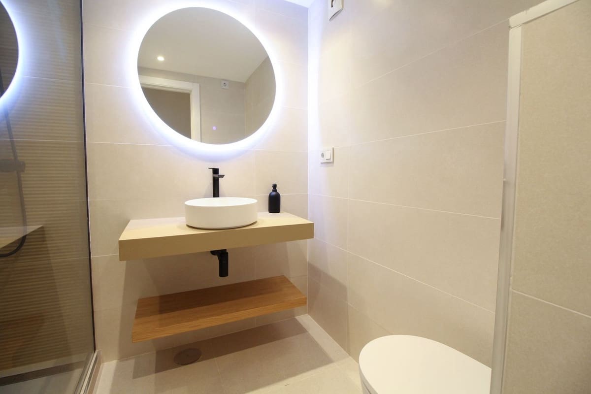 2 Zimmer Apartment zu verkaufen in Calahonda mit Pool Garage - 575.000 € (Ref: 10090305)