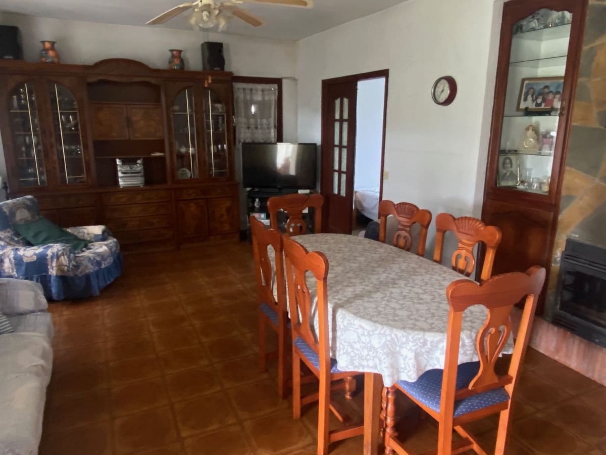 5 Zimmer Villa zu verkaufen in Estepona mit Pool - 689.000 € (Ref: 10090310)