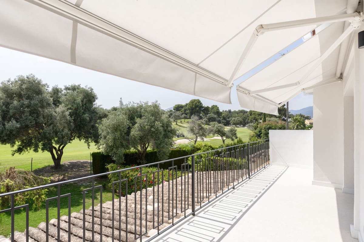 4 slaapkamer Huis te koop in Nueva Andalucia met zwembad garage - € 1.650.000 (Ref: 10090319)