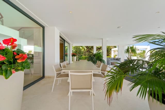 5 sypialnia Willa na sprzedaż w Los Naranjos, Marbella z basenem garażem - 4 595 000 € (Ref: 10090331)