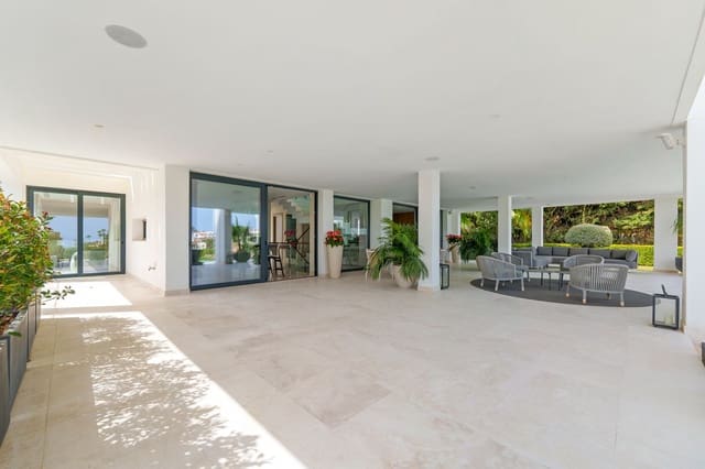 5 sypialnia Willa na sprzedaż w Los Naranjos, Marbella z basenem garażem - 4 595 000 € (Ref: 10090331)