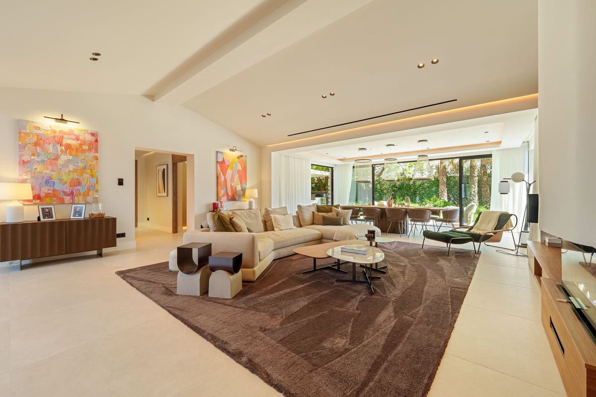 5 slaapkamer Villa te koop in Puerto Banus met zwembad - € 5.750.000 (Ref: 10090335)