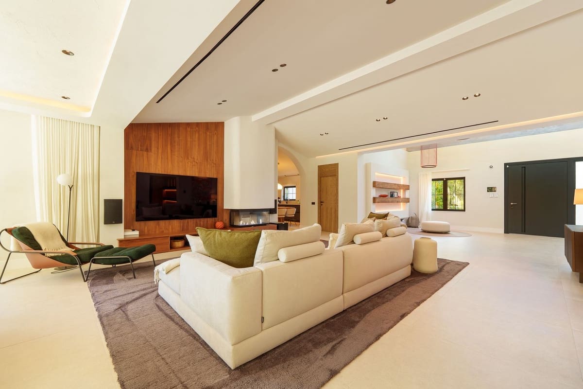 5 slaapkamer Villa te koop in Puerto Banus met zwembad - € 5.750.000 (Ref: 10090335)