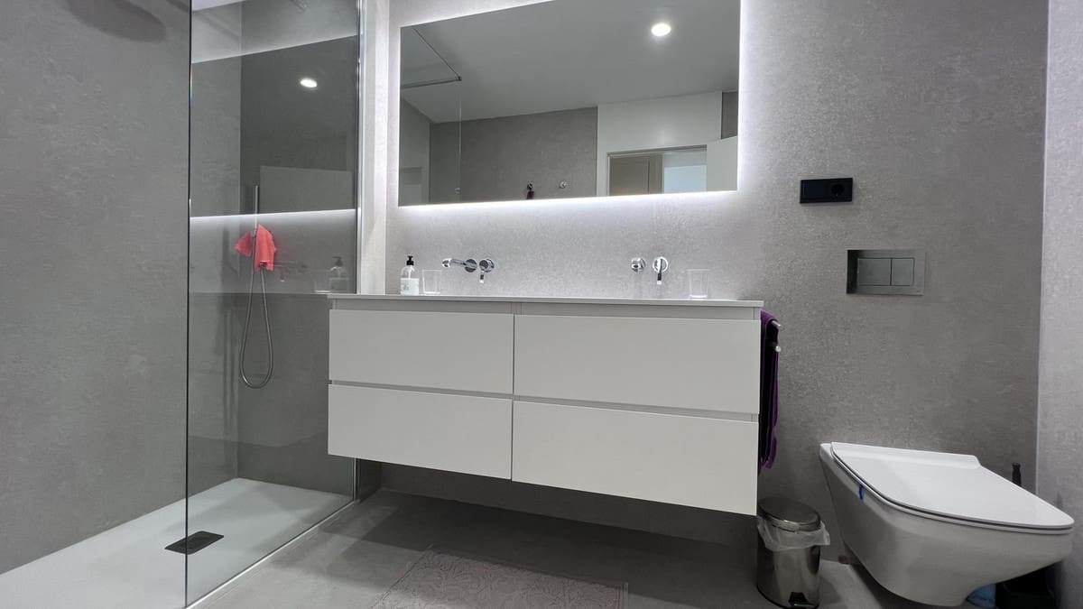 Apartamento de 3 habitaciones en Los Monteros en venta - 735.000 € (Ref: 10090359)