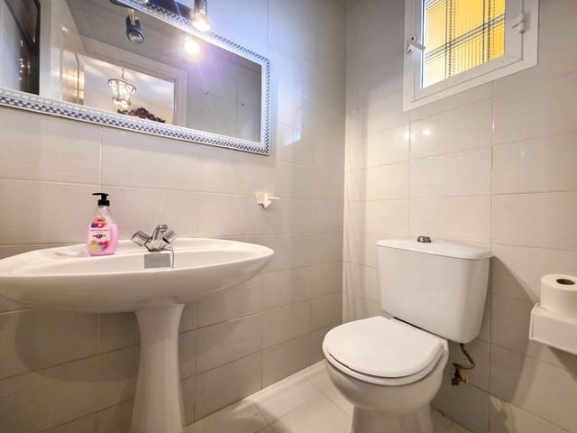Casa de 5 habitaciones en Bahia de Casares, Casares en venta con piscina garaje - 630.000 € (Ref: 10090391)