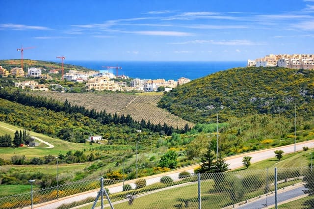 Apartamento de 2 habitaciones en Bahia de Casares, Casares en venta con piscina - 295.000 € (Ref: 10090402)