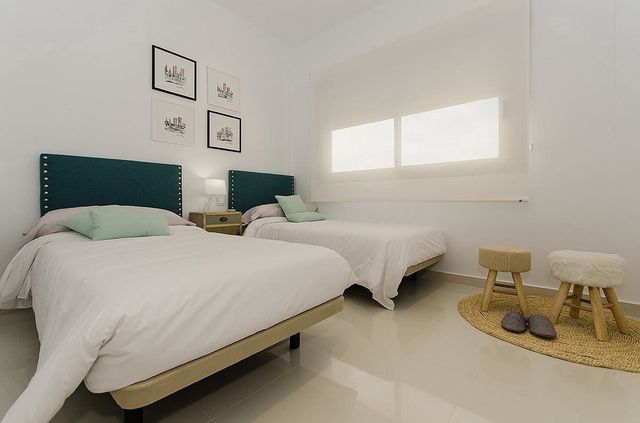 4 chambre Villa/Maison à vendre à Campoamor, Orihuela avec piscine garage - 995 000 € (Ref: 10090435)