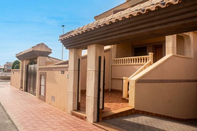2 chambre Maison de Ville à vendre à Los Balcones - Los Altos, Torrevieja avec piscine garage - 330 000 € (Ref: 10090443)