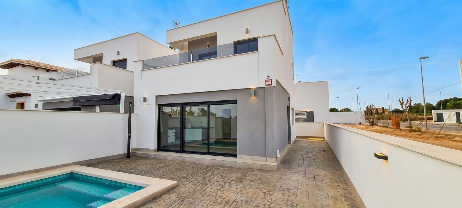 3 bedroom Villa for sale in Orihuela Costa with pool garage - € 549,900 (Ref: 10090452)