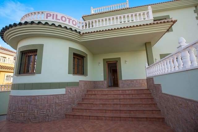 3 chambre Villa/Maison à vendre à Los Balcones - Los Altos, Torrevieja avec piscine garage - 550 000 € (Ref: 10090454)