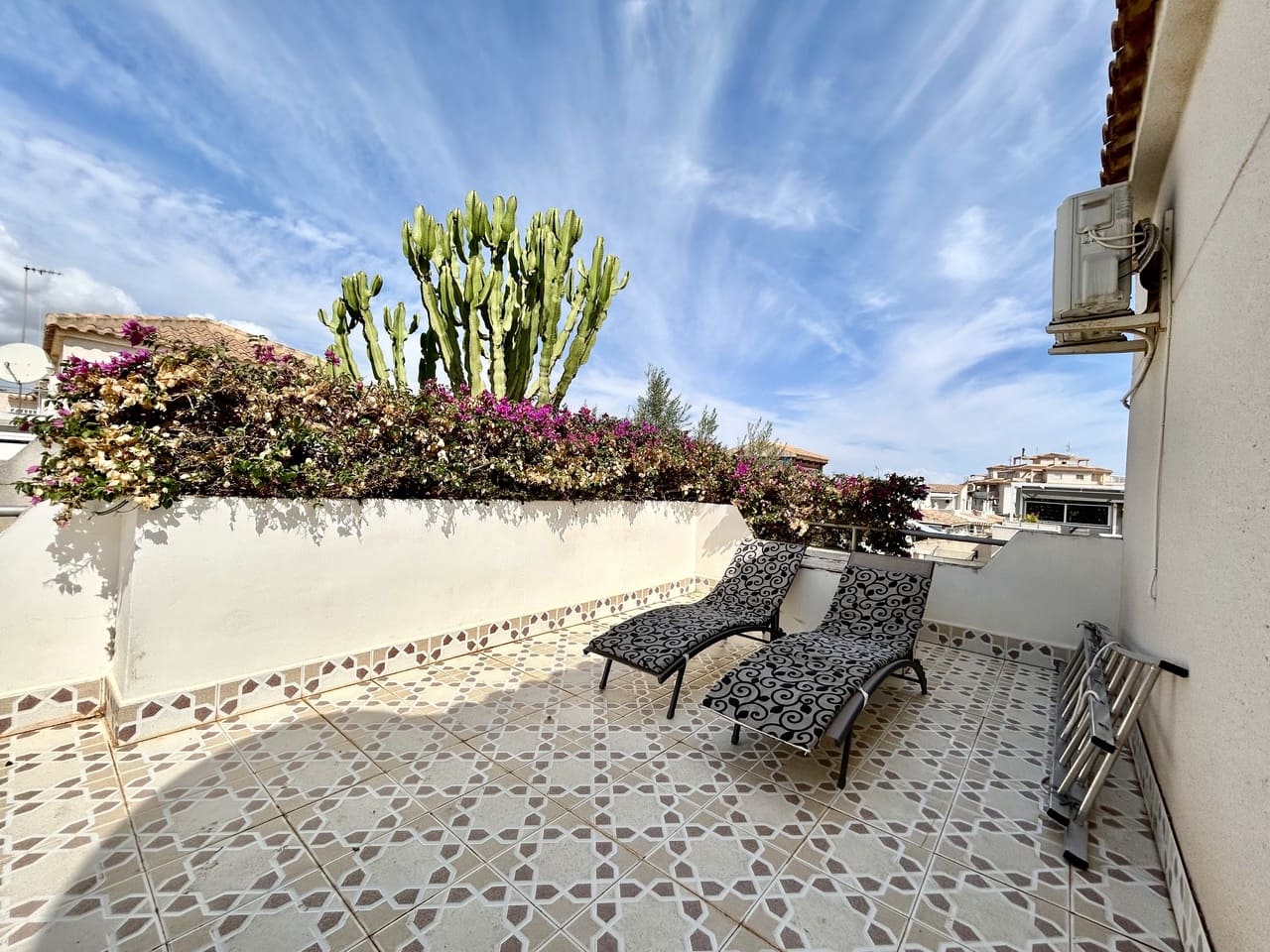 2 quarto Casa em Banda para venda em Playa Flamenca com piscina garagem - 219 500 € (Ref: 10090475)