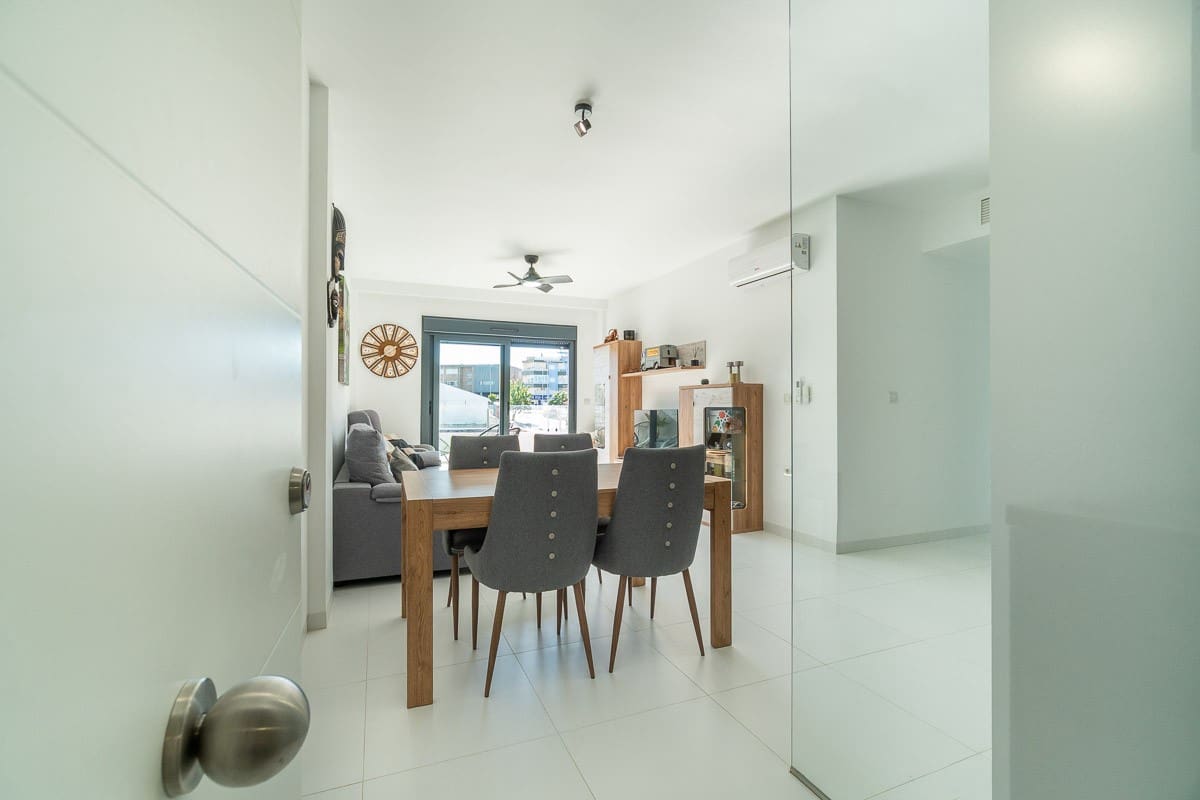 2 soverom Leilighet til salgs i San Miguel de Salinas med svømmebasseng garasje - € 229 900 (Ref: 10090477)