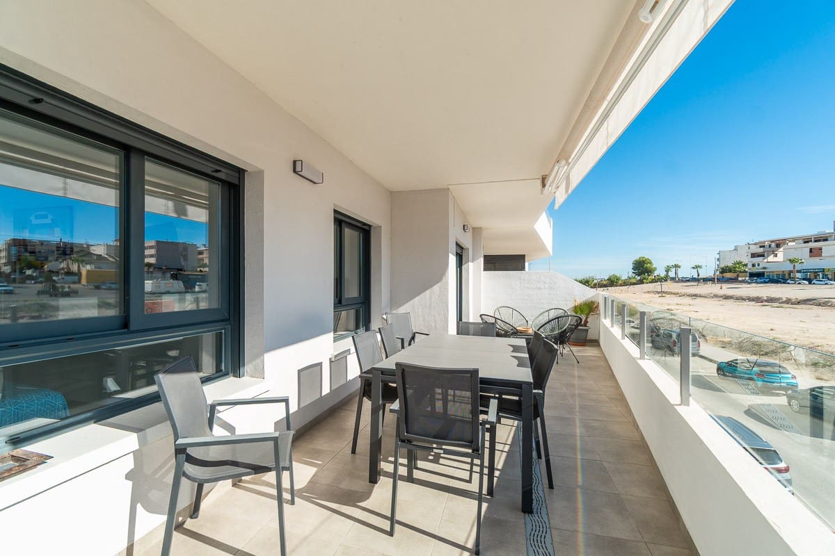 2 soverom Leilighet til salgs i San Miguel de Salinas med svømmebasseng garasje - € 229 900 (Ref: 10090477)