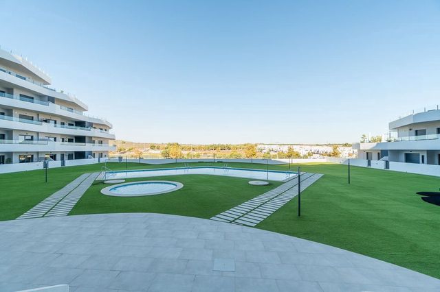 2 soverom Leilighet til salgs i San Miguel de Salinas med svømmebasseng garasje - € 229 900 (Ref: 10090477)