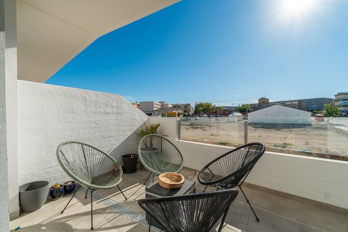 2 soverom Leilighet til salgs i San Miguel de Salinas med svømmebasseng garasje - € 229 900 (Ref: 10090477)